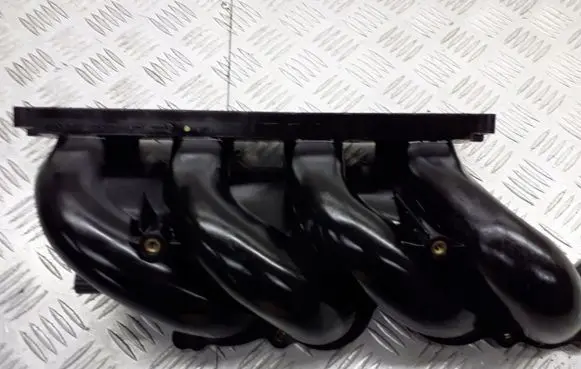 Seat Toledo II (1M) Intake manifold 06A133206C