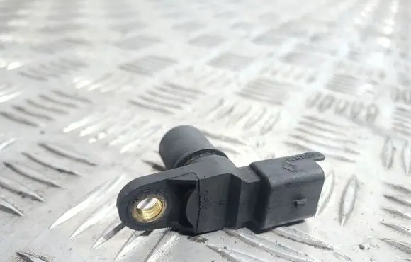 Nissan Note (E11) Camshaft position sensor