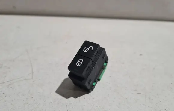 Jaguar XJ X351 Central locking switch button EW9314017BC