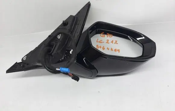 Front door electric wing mirror