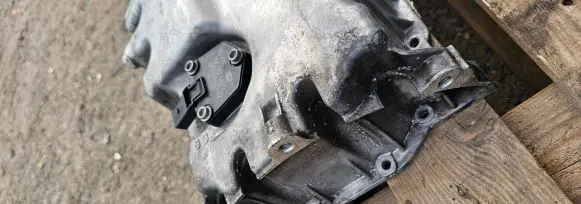 Volkswagen Touran I Oil sump ENAC43400 03C907660G 6PR00962902