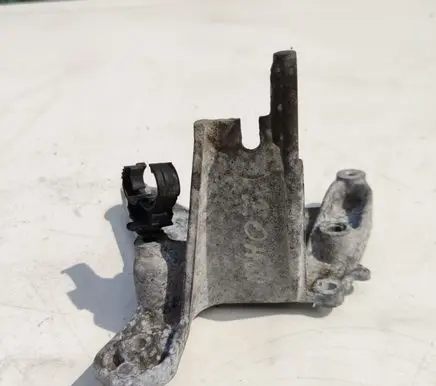 Peugeot 407 Engine mounting bracket 9656392880