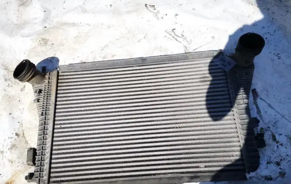 Volkswagen PASSAT B6 Intercooler radiator