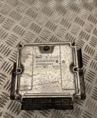 Chrysler Grand Voyager IV Engine control unit/module P04727666AC 1039S04500 0281011280