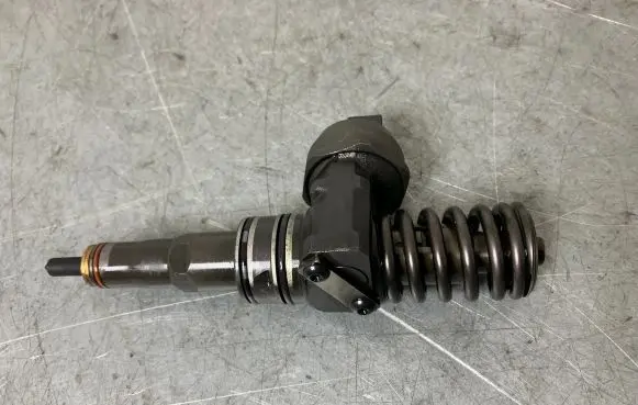 Seat Altea Fuel injector 038130073AG