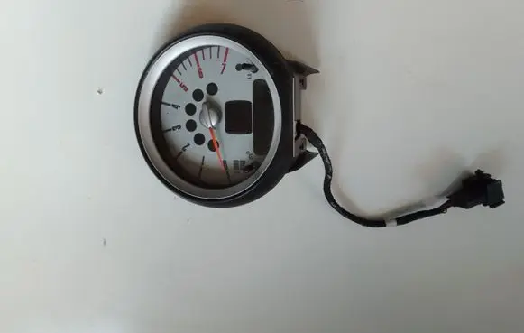 Mini One - Cooper Clubman R55 Speedometer (instrument cluster) 9201393