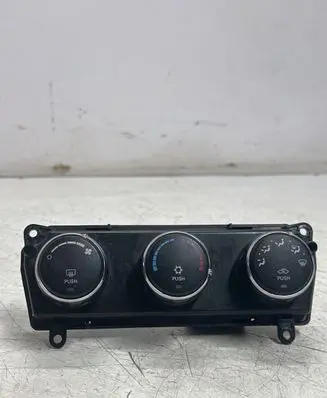 Chrysler Sebring (JS) Climate control unit P05058100