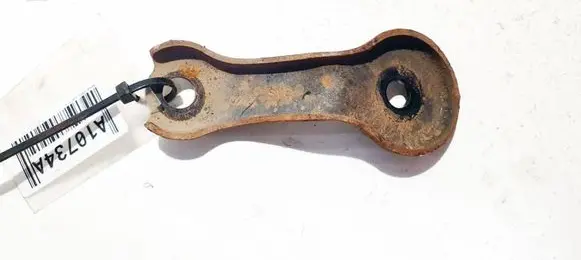 Honda Civic Engine mounting bracket