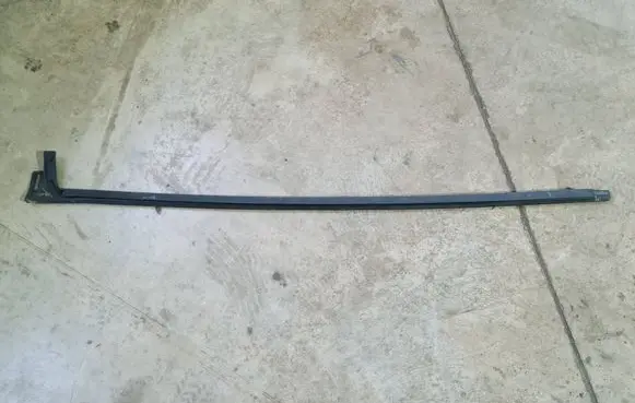 Mercedes-Benz Vito Viano W447 Sliding door rubber seal A4477300280