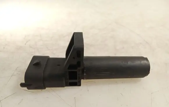 Mercedes-Benz E W212 Crankshaft position sensor A2769050700
