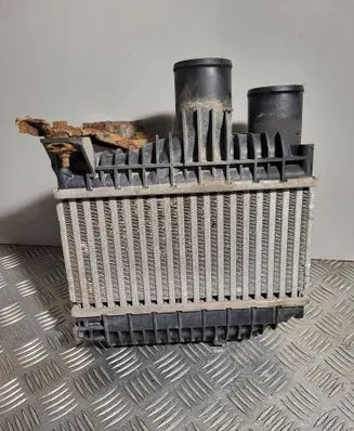 Toyota Avensis T250 Intercooler radiator 873067D 10Y0TA