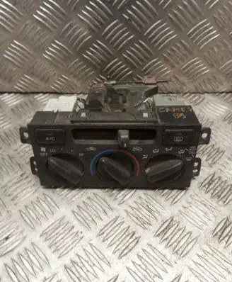 Toyota Camry Climate control unit