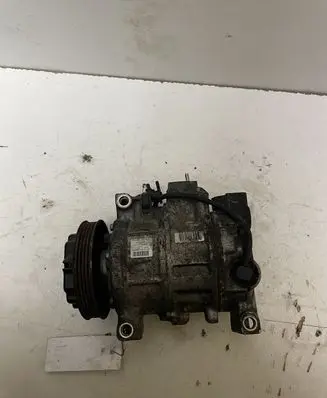 Audi A6 S6 C4 4A Air conditioning (A/C) compressor (pump) 4B0260805J