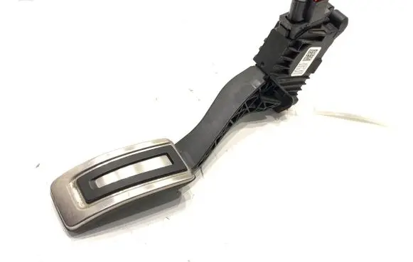 Volkswagen T-Roc Accelerator throttle pedal 5Q1723503J
