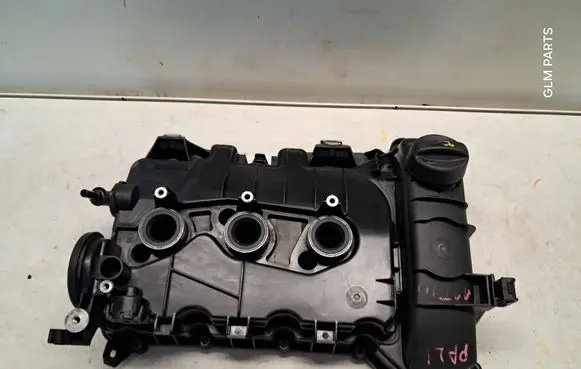 Peugeot 2008 I Rocker cam cover 9811067580