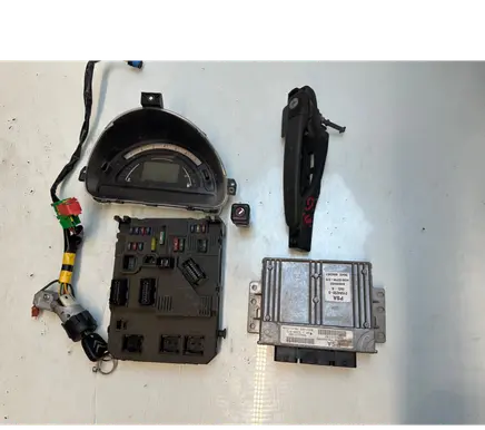 Citroen C3 Other control units/modules 9650825280