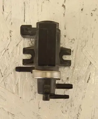Volkswagen Golf IV Turbo solenoid valve 1H0906627 06T352 72190320