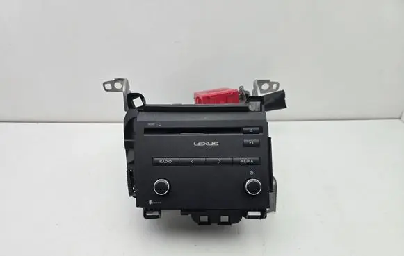 Lexus CT 200H Radio/CD/DVD/GPS head unit 10R0312839 1380003670F101