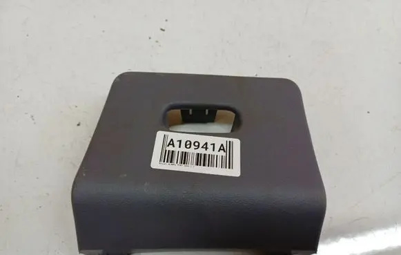 Nissan Almera Tino Other interior part 689644U200