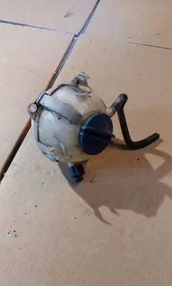 Volkswagen Caddy Coolant expansion tank/reservoir 1K0121407A