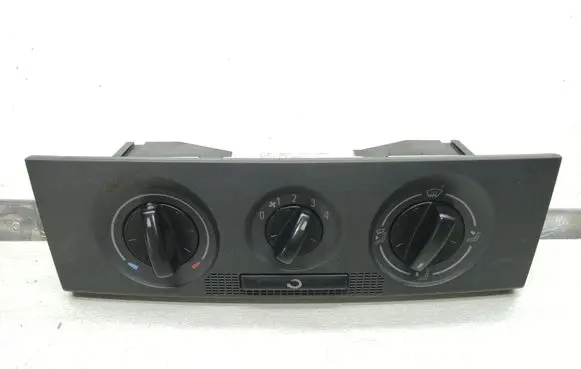 Skoda Fabia Mk1 (6Y) Climate control unit 6Y0819045B