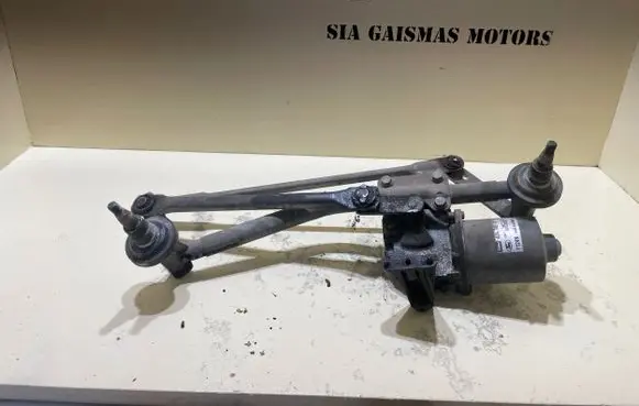 Ford Fusion Front wiper linkage and motor 404745