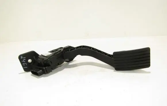Mitsubishi Space Star Accelerator throttle pedal 1600A093