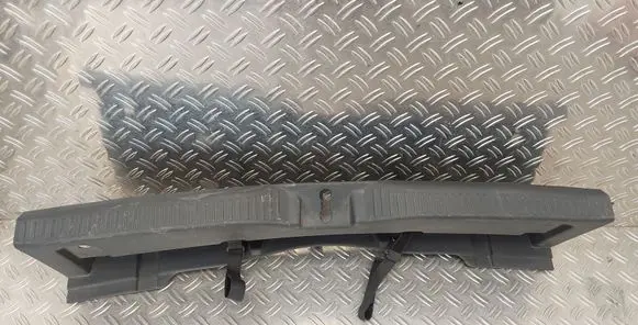 Toyota Auris 150 Trunk/boot sill cover protection 6471602080