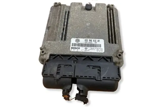 Volkswagen Golf V Engine control unit/module 03G906016AN 0281011477