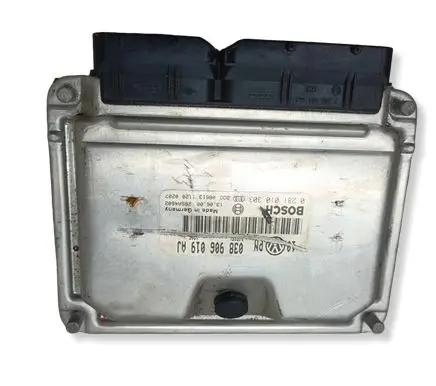 Volkswagen PASSAT B5 Engine control unit/module 038906019AJ 0281010303 28SA4602