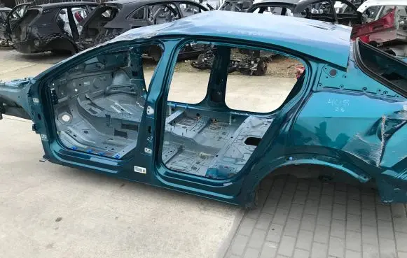 Peugeot 408 P54 Side car body part 