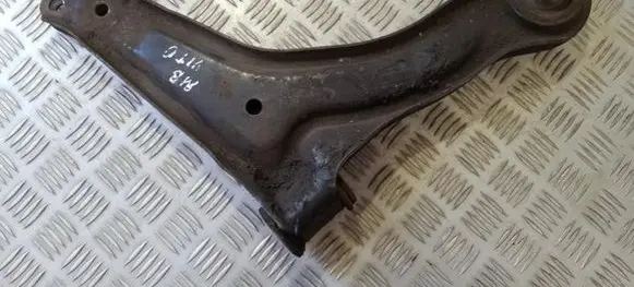 Mercedes-Benz Vito Viano W638 Front lower control arm/wishbone