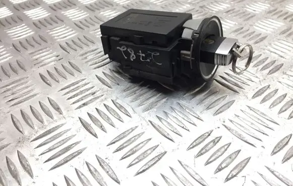 Volkswagen PASSAT B6 Ignition lock 3C0905843M