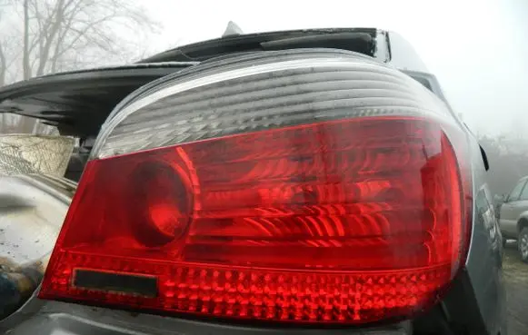BMW 5 E60 E61 Rear/tail lights 6910768