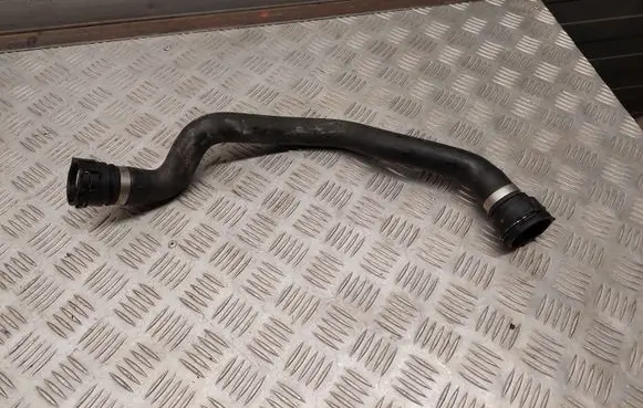 Audi A8 S8 D4 4H Engine coolant pipe/hose 8K0121101AD