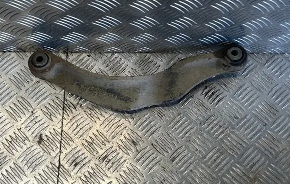 Volvo XC70 Rear upper control arm/wishbone 7G915500VAB