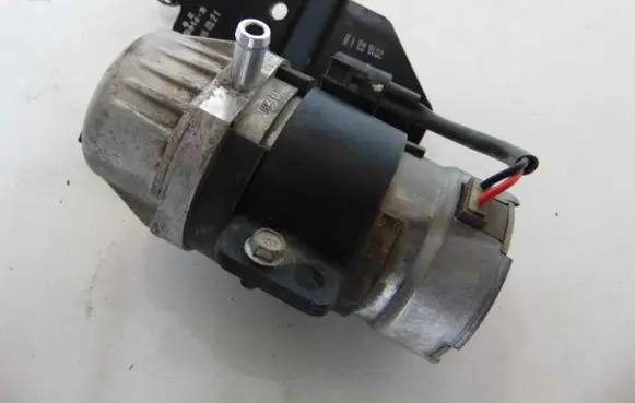 KIA Stinger Vacuum pump 59200-J5000