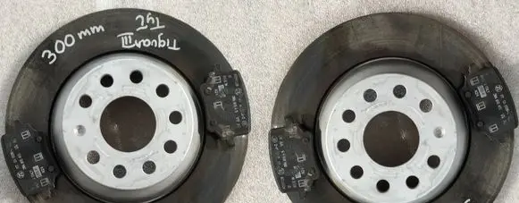Volkswagen Tiguan Rear brake disc 3Q0615301A 3WA615415