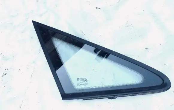 Opel Zafira A Front triangle window/glass 
