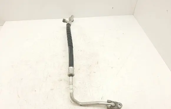 Subaru Outback Air conditioning (A/C) pipe/hose