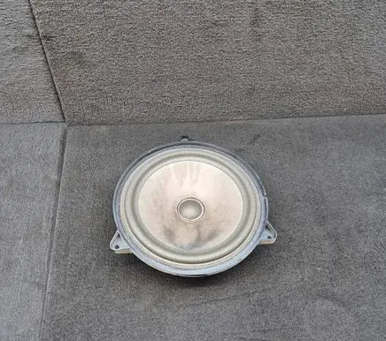 Audi A6 S6 C5 4B Front door speaker 4B0035411