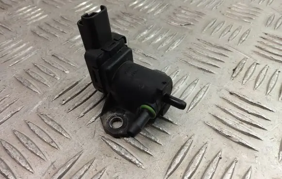 Ford C-MAX II Vacuum valve 9688124580