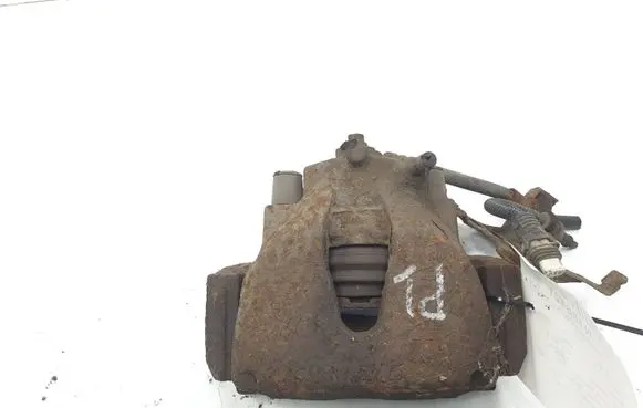 Opel Zafira A Front brake caliper