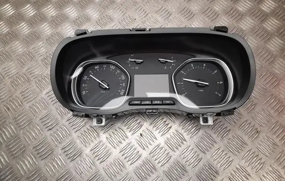Opel Zafira Life Speedometer (instrument cluster) 9831169080