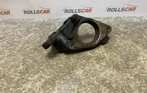 Opel Vivaro Driveshaft support bearing bracket 8200452283A