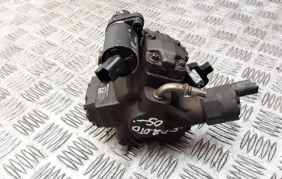 Volvo V50 Fuel injection high pressure pump 9654615580