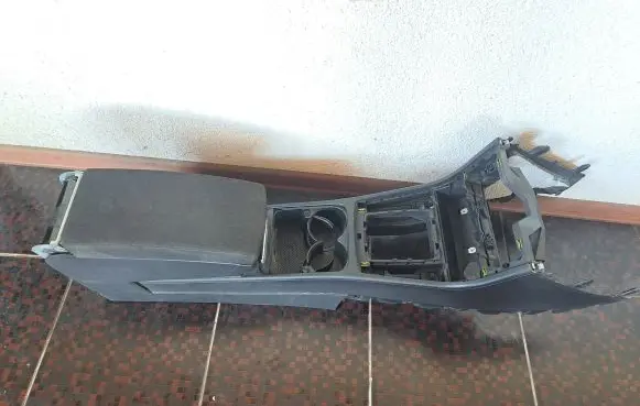 Volkswagen PASSAT B7 Center console 3C0863319AQ 3AC863241D