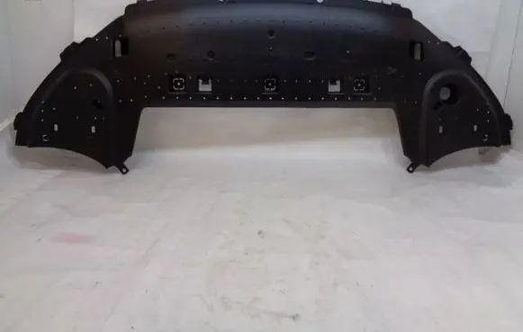 DS Automobiles 7 Crossback Engine splash shield/under tray 9817379180