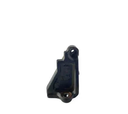 Mazda CX-3 Engine mounting bracket