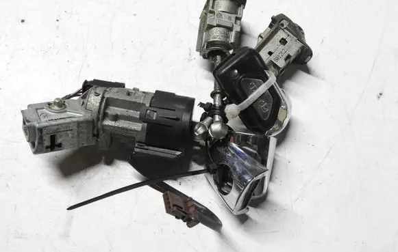 Citroen DS3 Ignition lock contact 